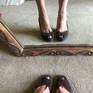 Hype suede wedges size 8.5